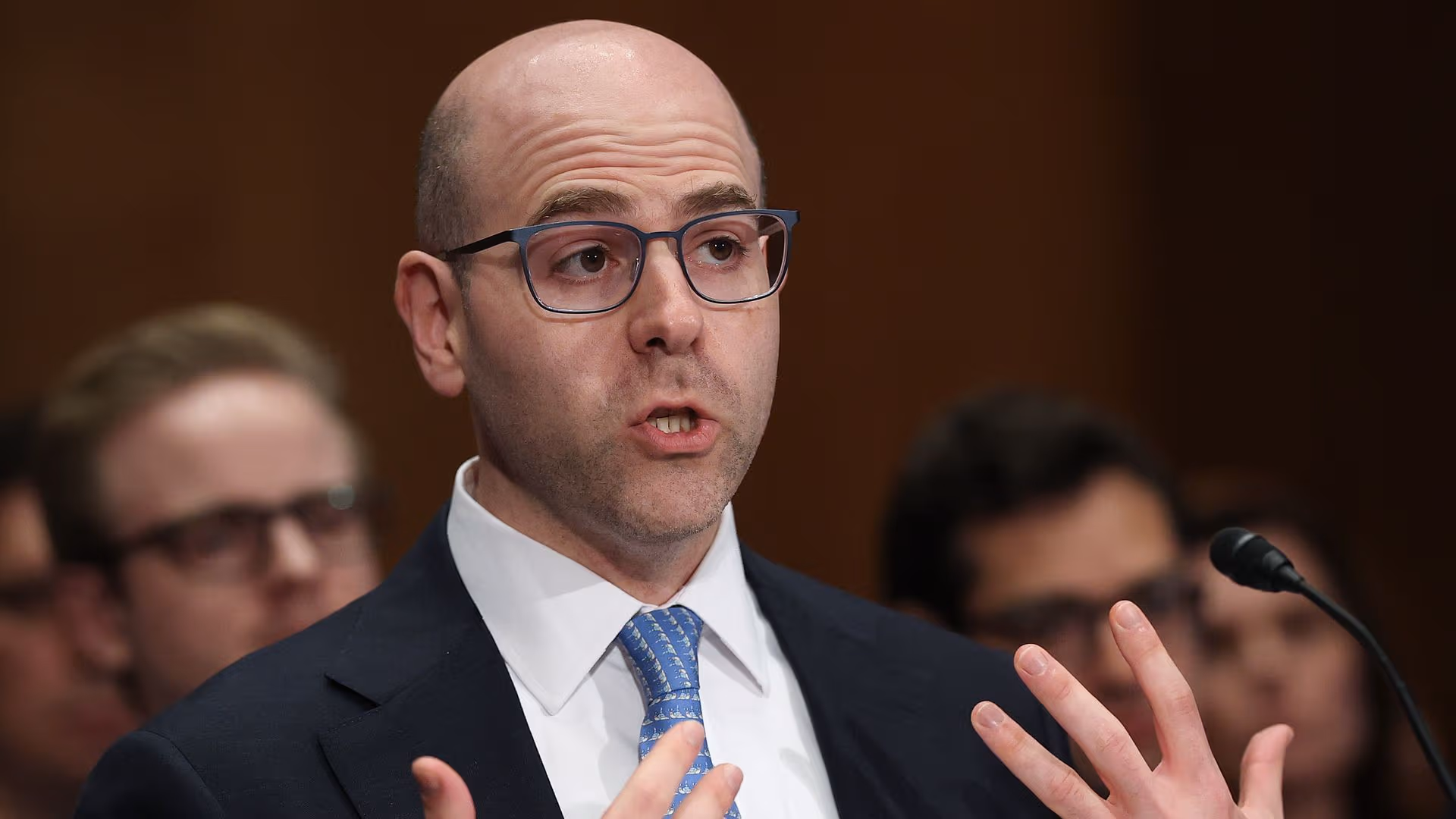 U.S. Fed's Miran Says Policy Needs to Adjust to Stablecoin Boom That Could Reach $3T