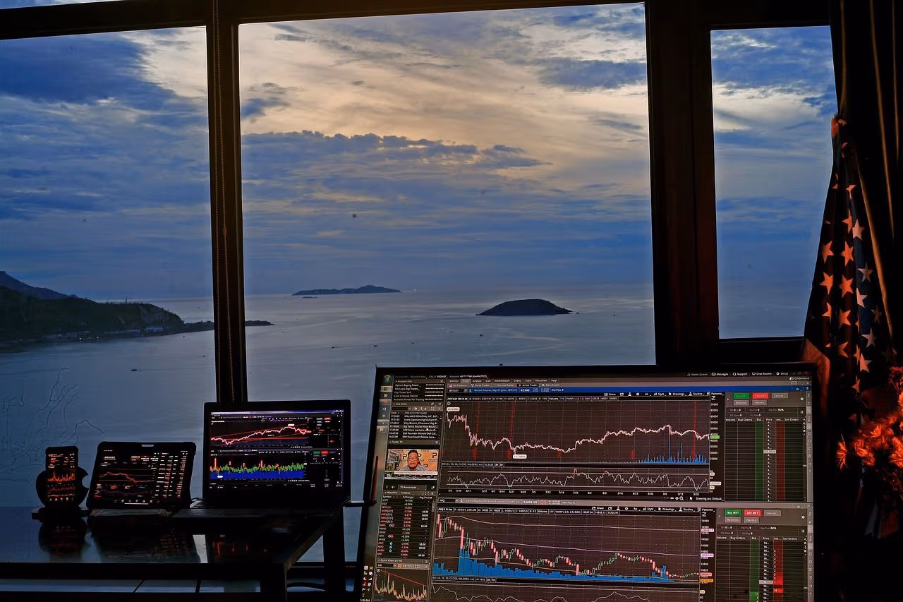 Bitcoin's 'Coinbase Premium' Flips Positive After Weeks in the Red